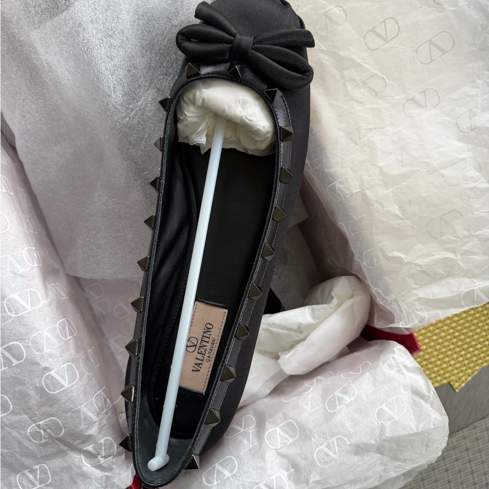 Valentino Garavani Rock Stud Ballet Flat - Picture 6 of 15